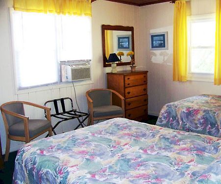 Sun 'N' Sand Motel Стоун-Харбор Экстерьер фото