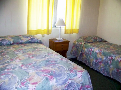 Sun 'N' Sand Motel Стоун-Харбор Экстерьер фото